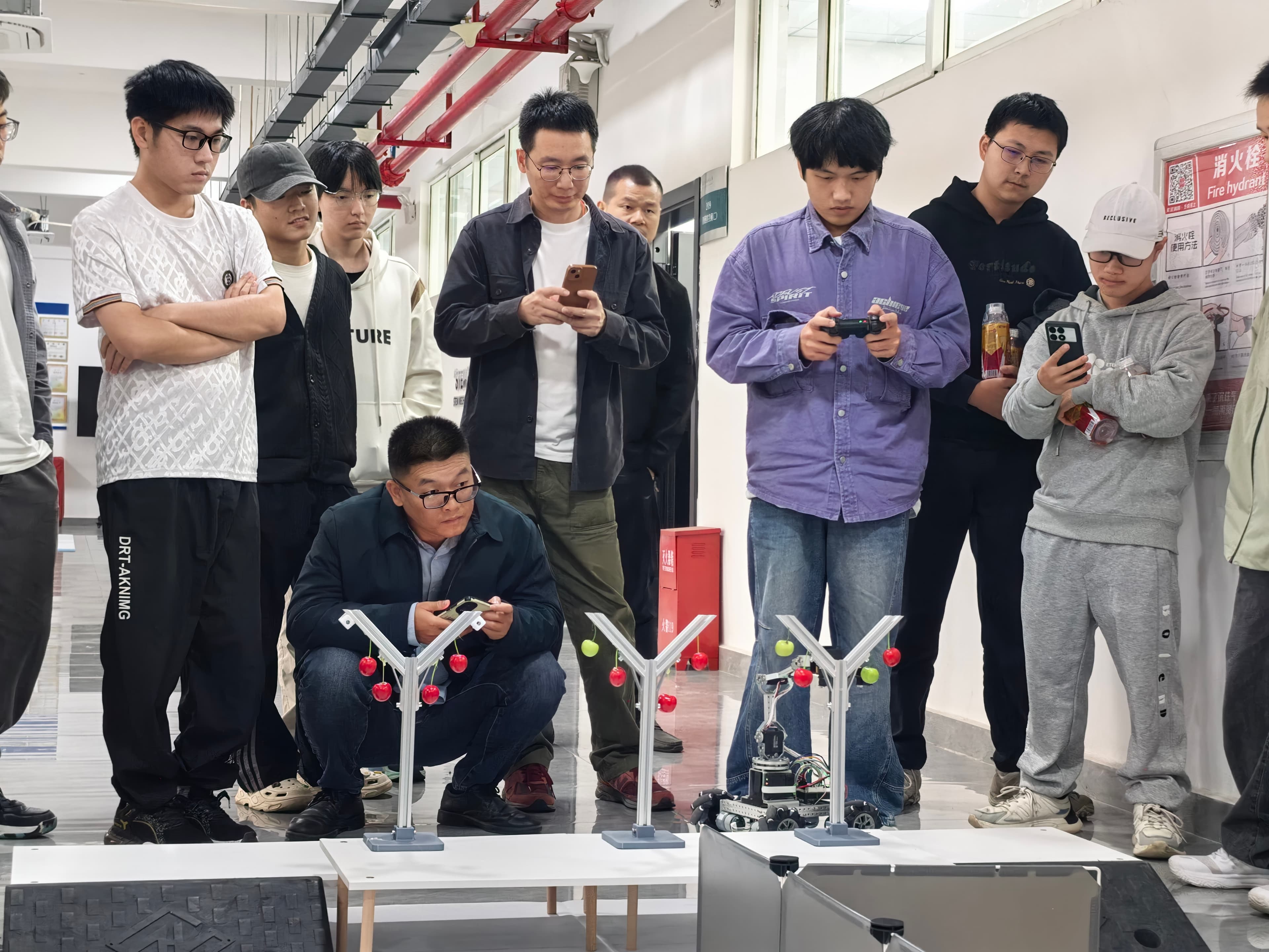 有你同创智能机器人产品